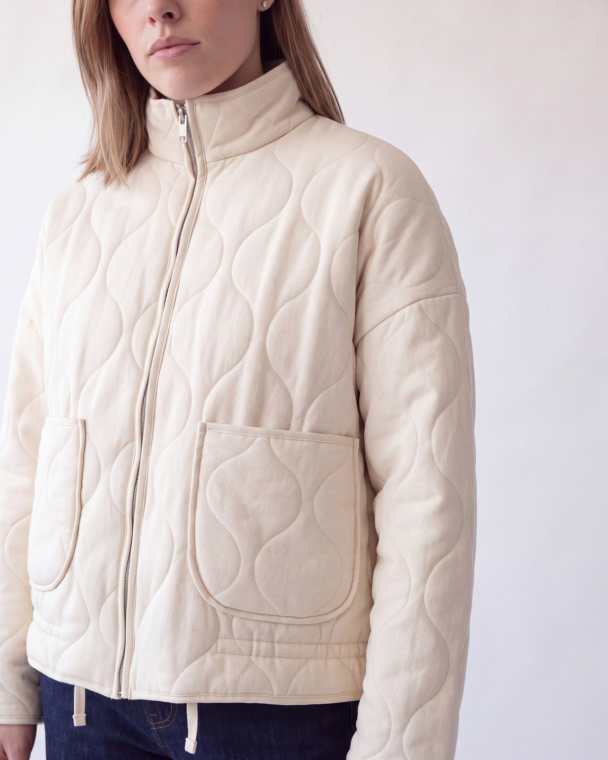 Quilted jacket with stand collar – Cream – detail