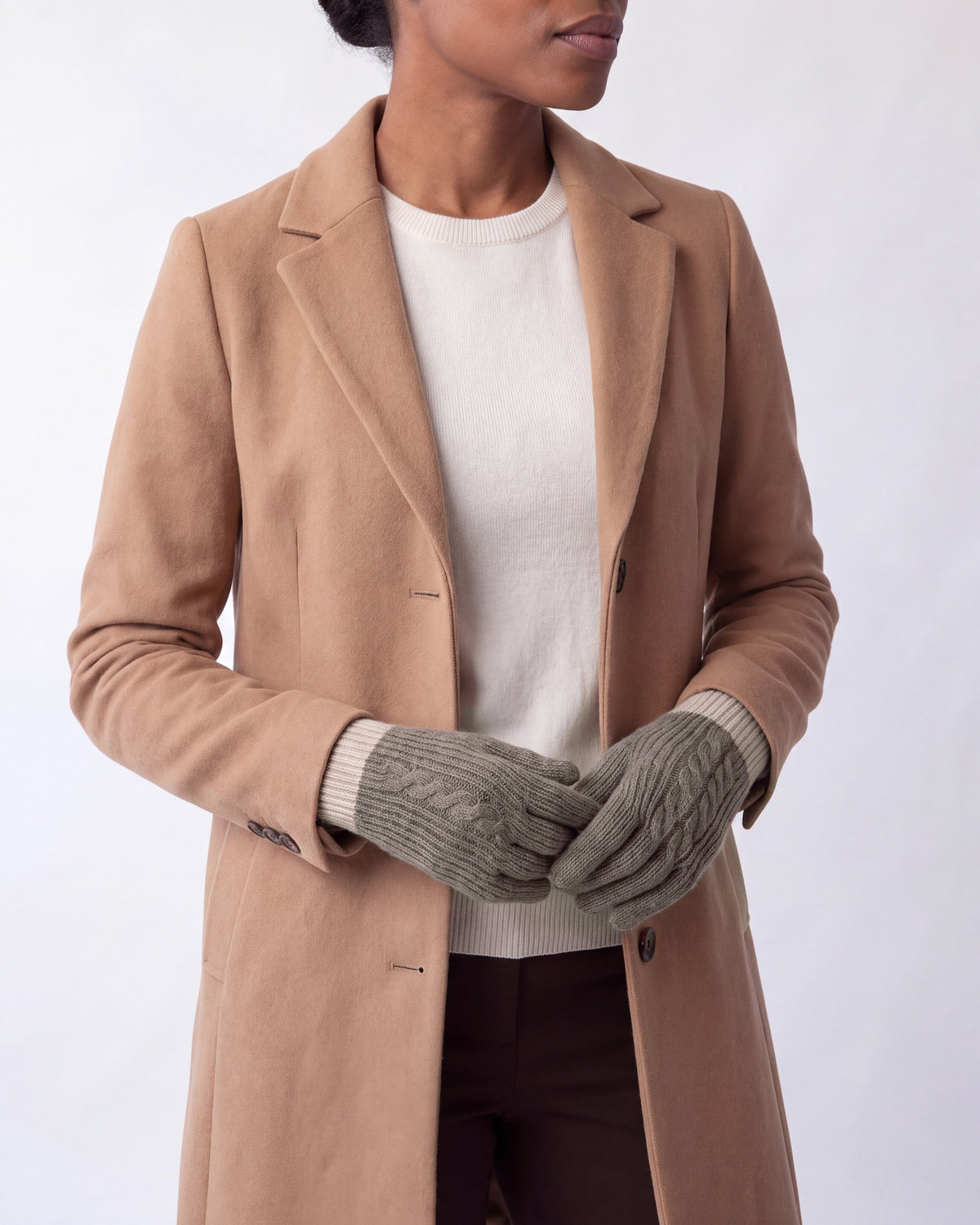 Cashmere cable knit ribbed gloves – Taupe – close side