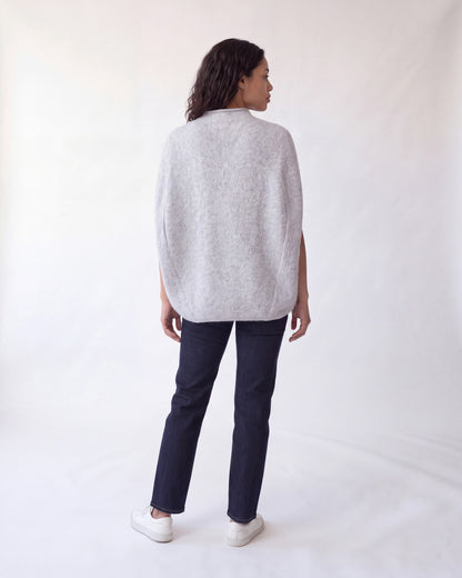Sleeveless jumper in brushed wool blend – Light Grey – full body back