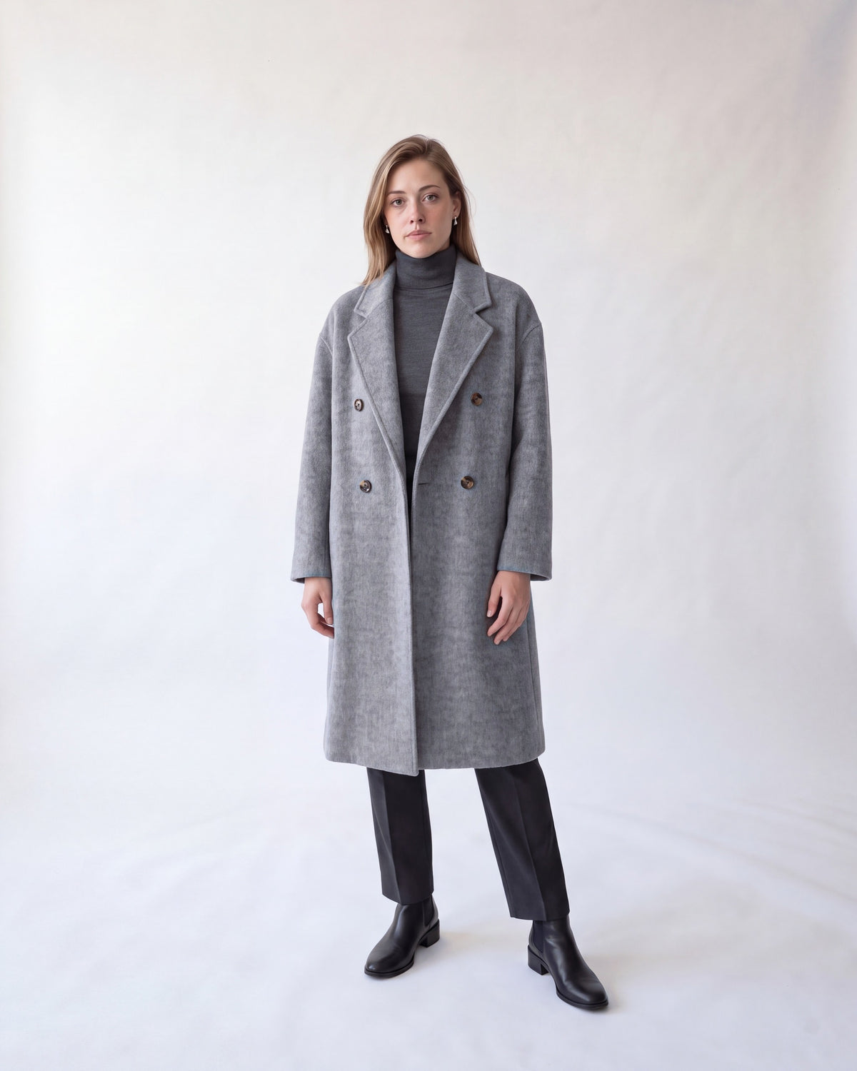 Double-breasted long wool coat – Grey – full body front