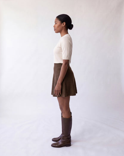 Knitted wool A-line mini skirt – Brown – full body side