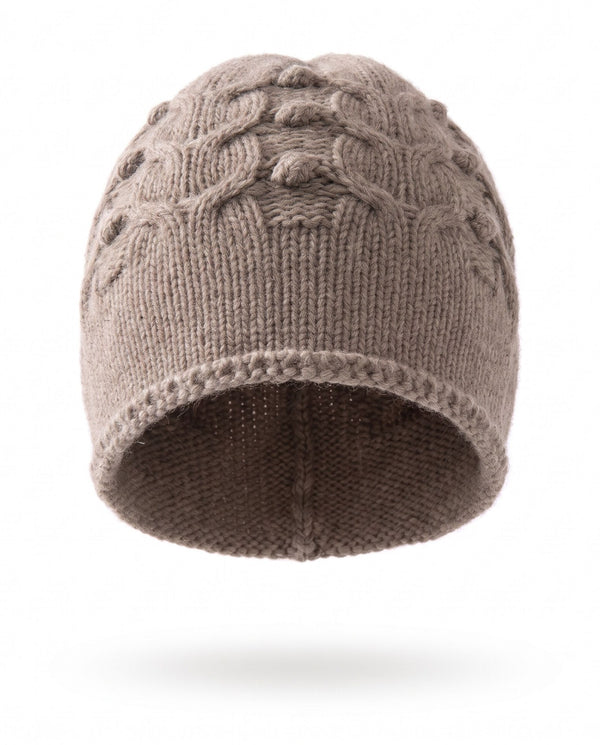 Beanie hat in cable knit cashmere blend