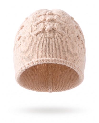 Beanie hat in cable knit cashmere blend – Cream – product front